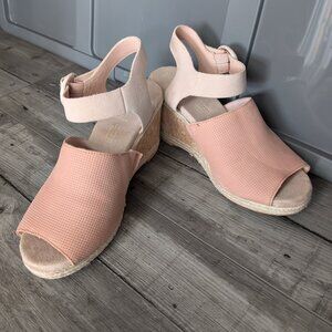 Toms, Tropez Wedges, Perforated Blush Suede, Sz 6.5